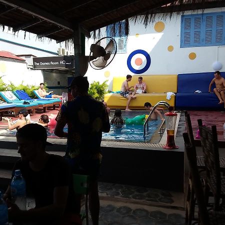 The Living Quarters Hostel 543 سيام ريب المظهر الخارجي الصورة