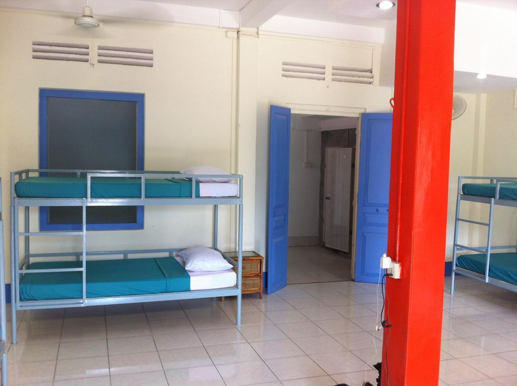 The Living Quarters Hostel 543 سيام ريب الغرفة الصورة